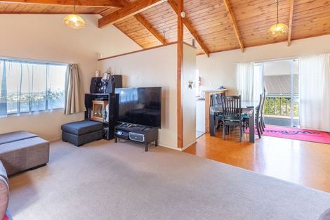 Photo of property in 2a Virginia Street, Henderson, Auckland, 0612