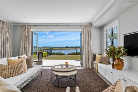 Photo of property in 57 Milano Boulevard, Karaka, Papakura, 2113