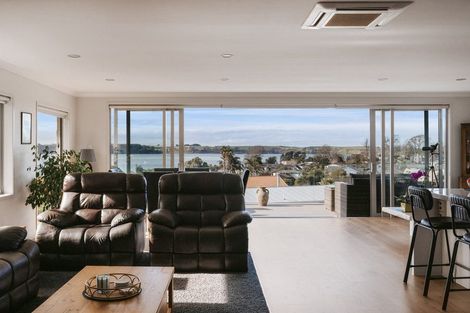 Photo of property in 11 Ruamoana Place, Omokoroa, 3114