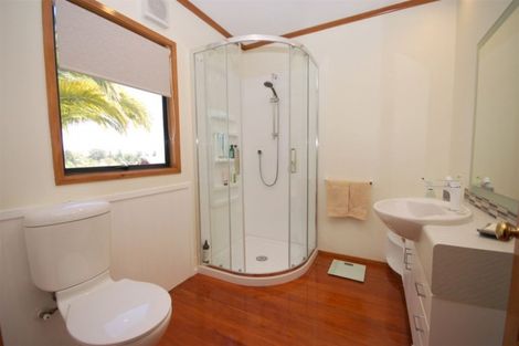 Photo of property in 16 Rhodes Fall, Rangatira Park, Taupo, 3330