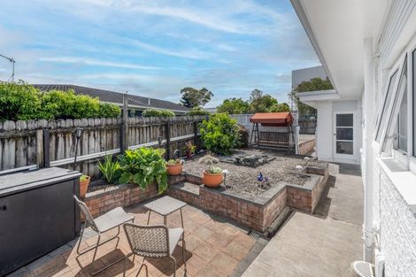 Photo of property in 65 O'halloran Road, Howick, Auckland, 2014