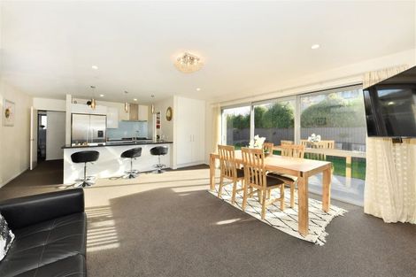 Photo of property in 21 Pistacia Place, Hornby, Christchurch, 8025