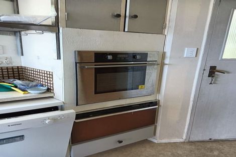 Photo of property in 7 Hibiscus Grove, Maungaraki, Lower Hutt, 5010