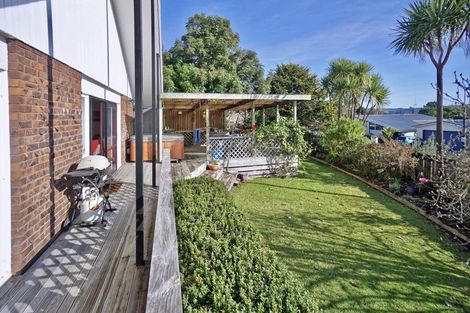 Photo of property in 61 Moehau Street, Te Puke, 3119