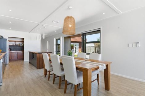 Photo of property in 211 Pukehina Parade, Pukehina, Te Puke, 3189