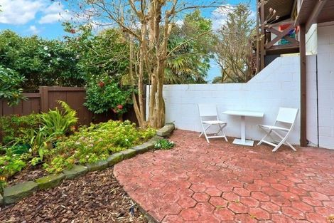 Photo of property in 6/14 Fowlds Avenue, Sandringham, Auckland, 1025