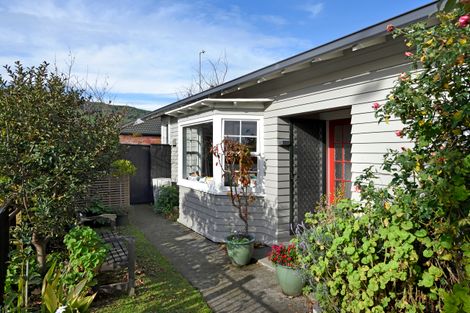 Photo of property in 2 Weka Street, The Wood, Nelson, 7010