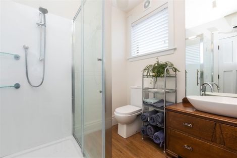 Photo of property in 82 Olliviers Road, Phillipstown, Christchurch, 8011