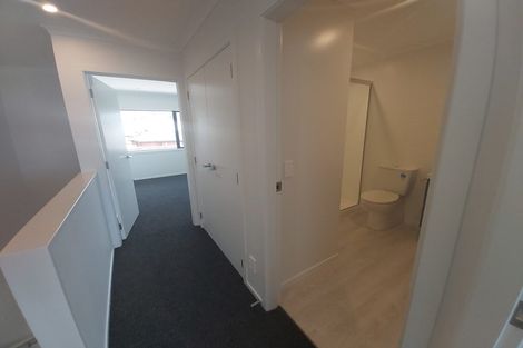 Photo of property in 8 Kauamo Close, Waiwhetu, Lower Hutt, 5010