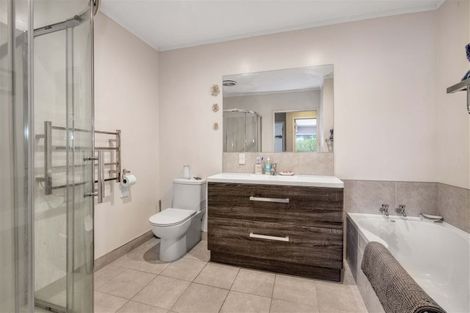 Photo of property in 177 Hibiscus Coast Highway, Red Beach, 0932