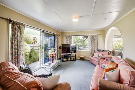 Photo of property in 178 Flaxmere Avenue, Flaxmere, Hastings, 4120