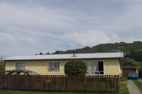 Photo of property in 10 John Road, Fairy Springs, Rotorua, 3015