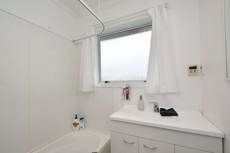 Photo of property in 1 Ward Street, Waverley, Invercargill, 9810