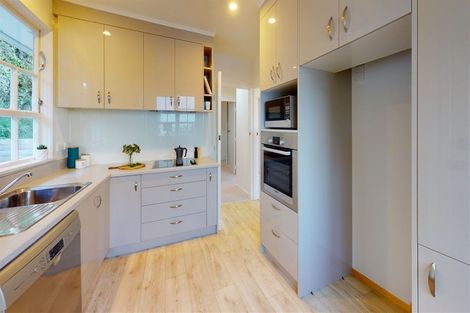 Photo of property in Regency Flats, 6/29-45 Miramar North Road, Miramar, Wellington, 6022