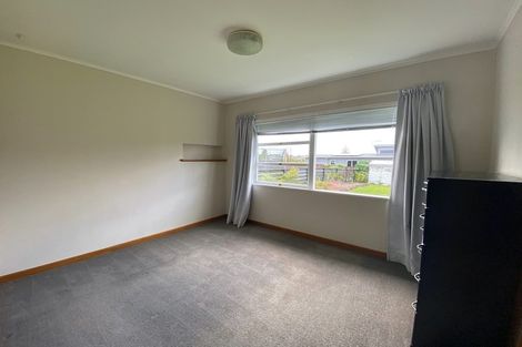 Photo of property in 106 Eversleigh Road, Belmont, Auckland, 0622