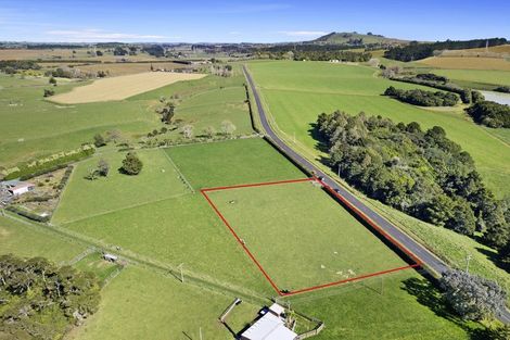 Photo of property in 336 Clark And Denize Road, Pukekawa, Tuakau, 2696