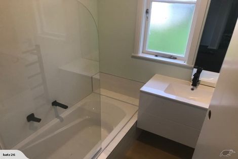 Photo of property in 16 Bettina Road, Fairfield, Hamilton, 3214