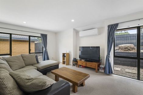 Photo of property in 620/12 Northcross Drive, Oteha, Auckland, 0632