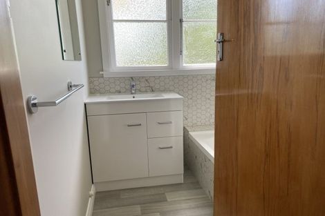 Photo of property in 54 Guy Avenue, Takaro, Palmerston North, 4410