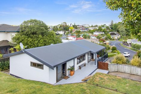 Photo of property in 10 Harlech Place, Dinsdale, Hamilton, 3204