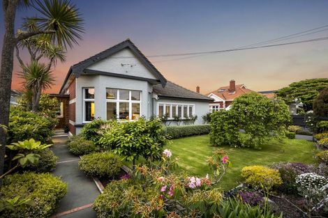 Photo of property in 69 Albert Street, Saint Clair, Dunedin, 9012