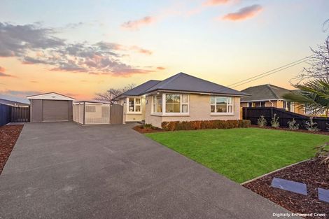 Photo of property in 15 Vivian Street, Burwood, Christchurch, 8083