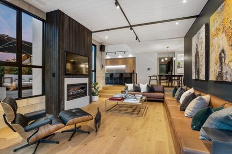 Photo of property in 33 Tirotai Crescent, Westmere, Auckland, 1022