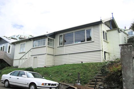 Photo of property in 14 Beach Street, Island Bay, Wellington, 6023