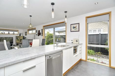 Photo of property in 14 Aroha Street, Pegasus, 7612