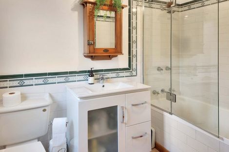 Photo of property in 27 Marina Grove, Hutt Central, Lower Hutt, 5010