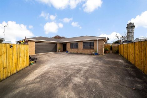 Photo of property in 45b Collins Street, Hawera, 4610