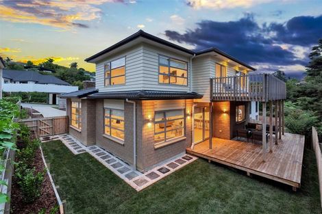 Photo of property in 29 Meteor Place, Schnapper Rock, Auckland, 0632