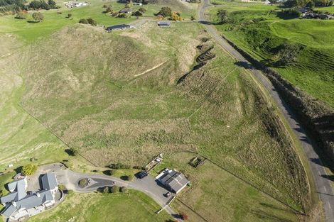 Photo of property in 37 Hitiri Road, Kinloch, Taupo, 3377