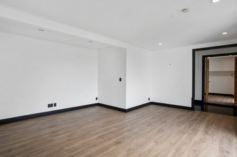 Photo of property in Illawarra Flats, 1/4 Brighton Road, Parnell, Auckland, 1052