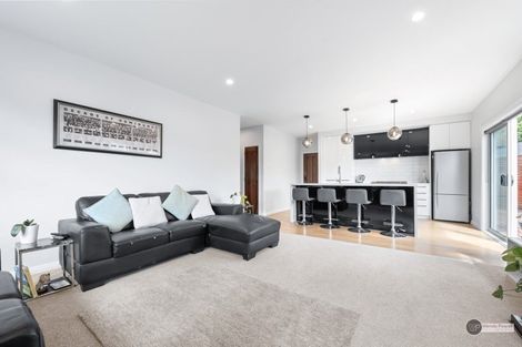 Photo of property in 44 Hardy Street, Waterloo, Lower Hutt, 5011