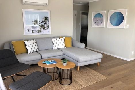 Photo of property in 1/17 Church Street, Devonport, Auckland, 0624