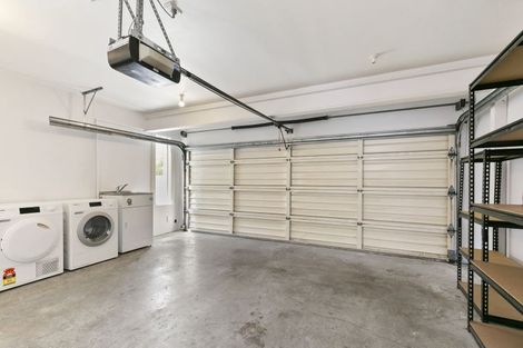 Photo of property in 12b Hobson Street, Thorndon, Wellington, 6011