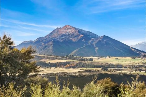 Photo of property in 69 Kanuka Rise, Albert Town, Wanaka, 9305