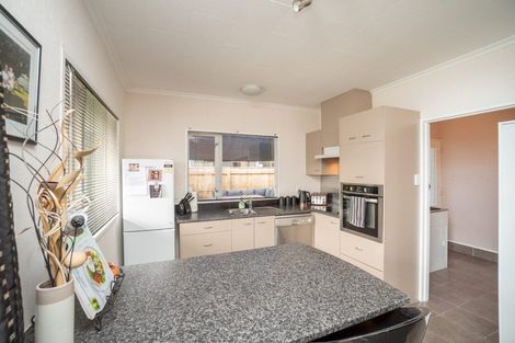 Photo of property in 31 Kentucky Way, Awapuni, Palmerston North, 4412
