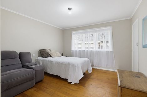Photo of property in 40 Cosgrave Road, Papakura, 2110
