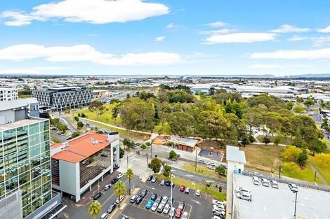 Photo of property in Proximity Apartments, 1602/17 Osterley Way, Manukau, Auckland, 2104