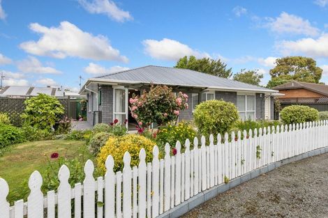 Photo of property in 2/7 Katie Lane, Dallington, Christchurch, 8061