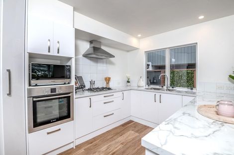 Photo of property in 41 Hawtrey Terrace, Churton Park, Wellington, 6037