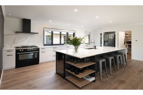 Photo of property in 12 Dry Hills Rise, Riverlands, Blenheim, 7274