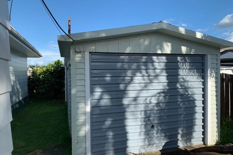 Photo of property in 3 Dianne Louise Drive, Half Moon Bay, Auckland, 2012