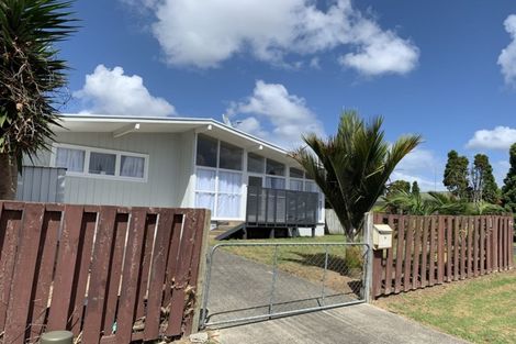 Photo of property in 15 Glen Norman Avenue, Henderson, Auckland, 0610