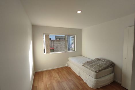 Photo of property in 419 Bucklands Beach Road, Bucklands Beach, Auckland, 2012