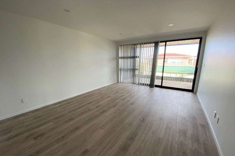 Photo of property in 40b Reeves Road, Pakuranga, Auckland, 2010