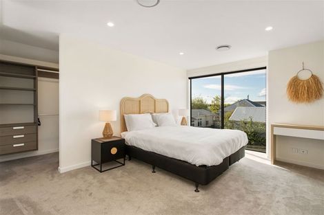 Photo of property in 1/151 Edgeware Road, Edgeware, Christchurch, 8013