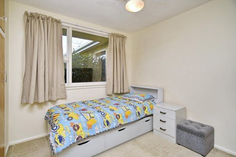 Photo of property in 9 Fraser Place, Rangiora, 7400